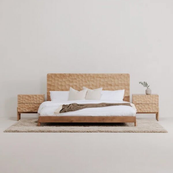 Marsa Bed in Solid Wood