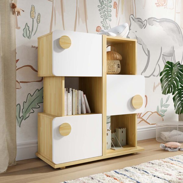 Hide and Seek Bookshelf
