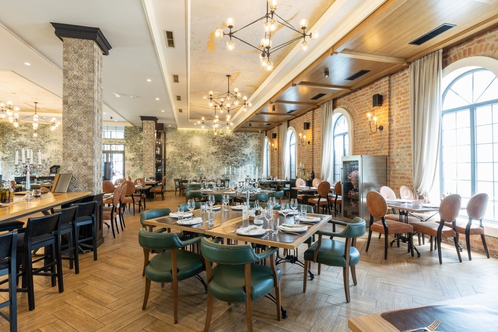 Bulk Order 9 Interior,Of,An,Empty,Large,Hotel,Restaurant,With,Brick,Walls