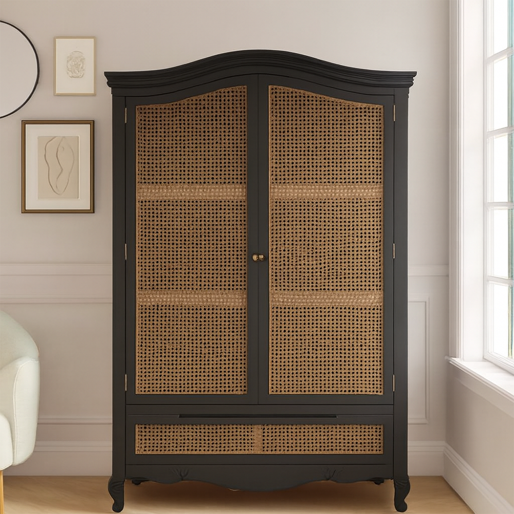 Montpellier Wardrobe